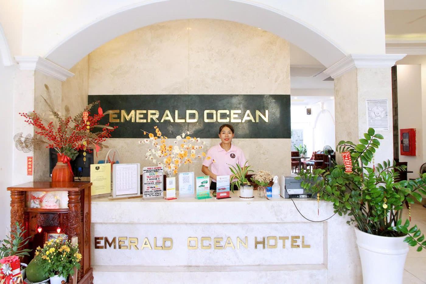 Emerald Ocean Hotel Phan Thiet Bagian luar foto